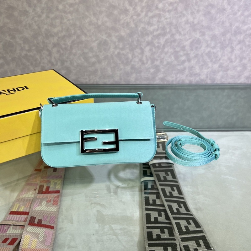 Fendi Handbags 15